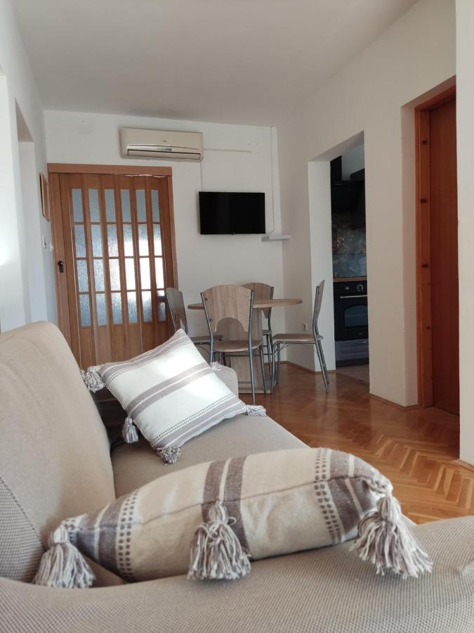 Apartman Car Vir Kültér fotó